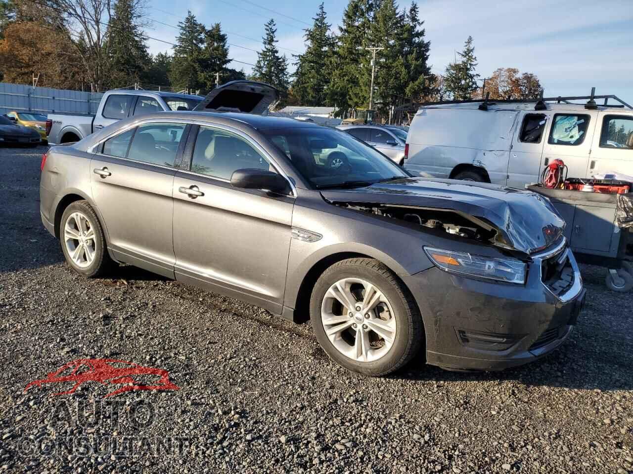 FORD TAURUS 2016 - 1FAHP2E93GG129343