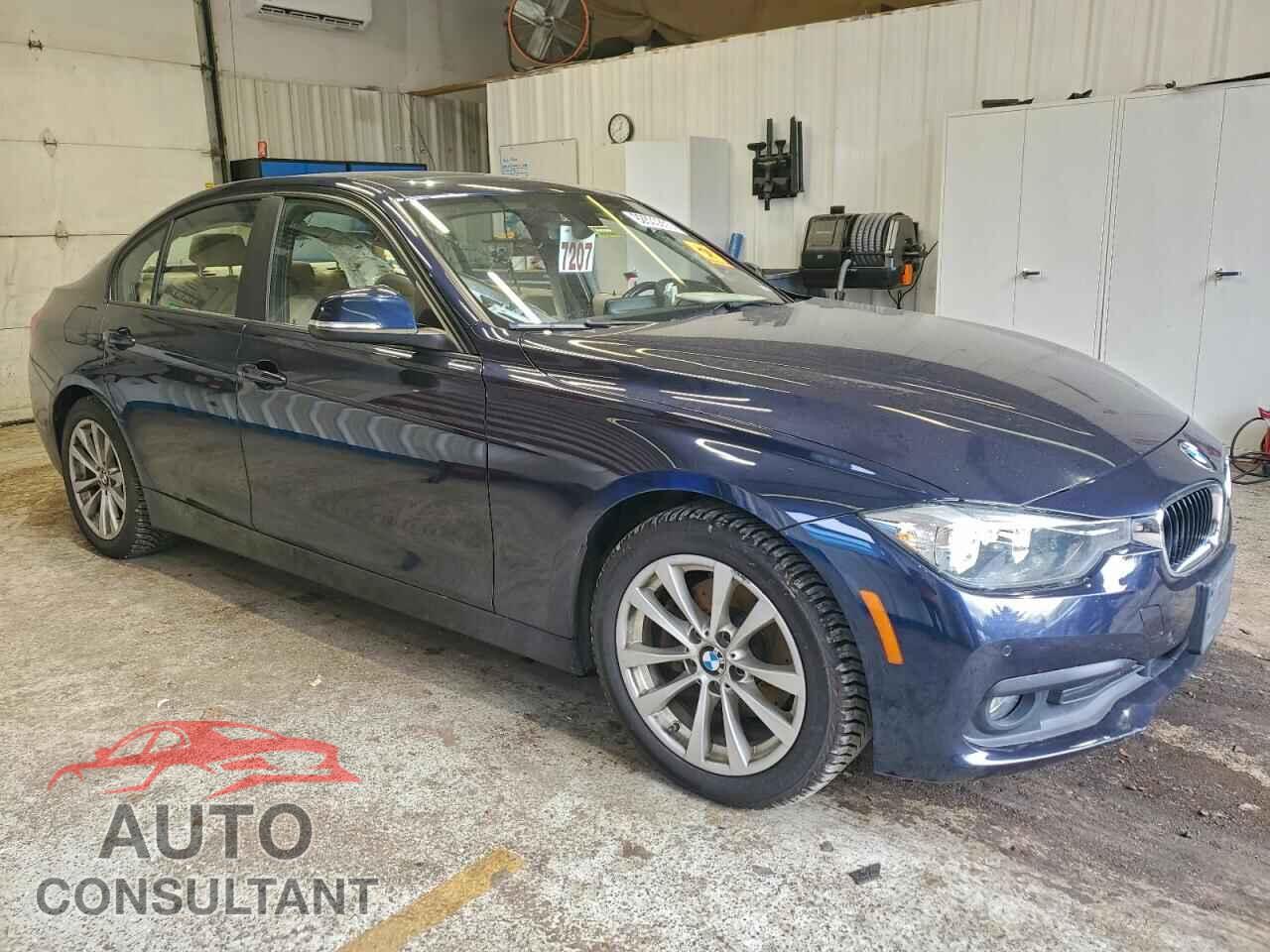 BMW 3 SERIES 2016 - WBA8E5G55GNU21371