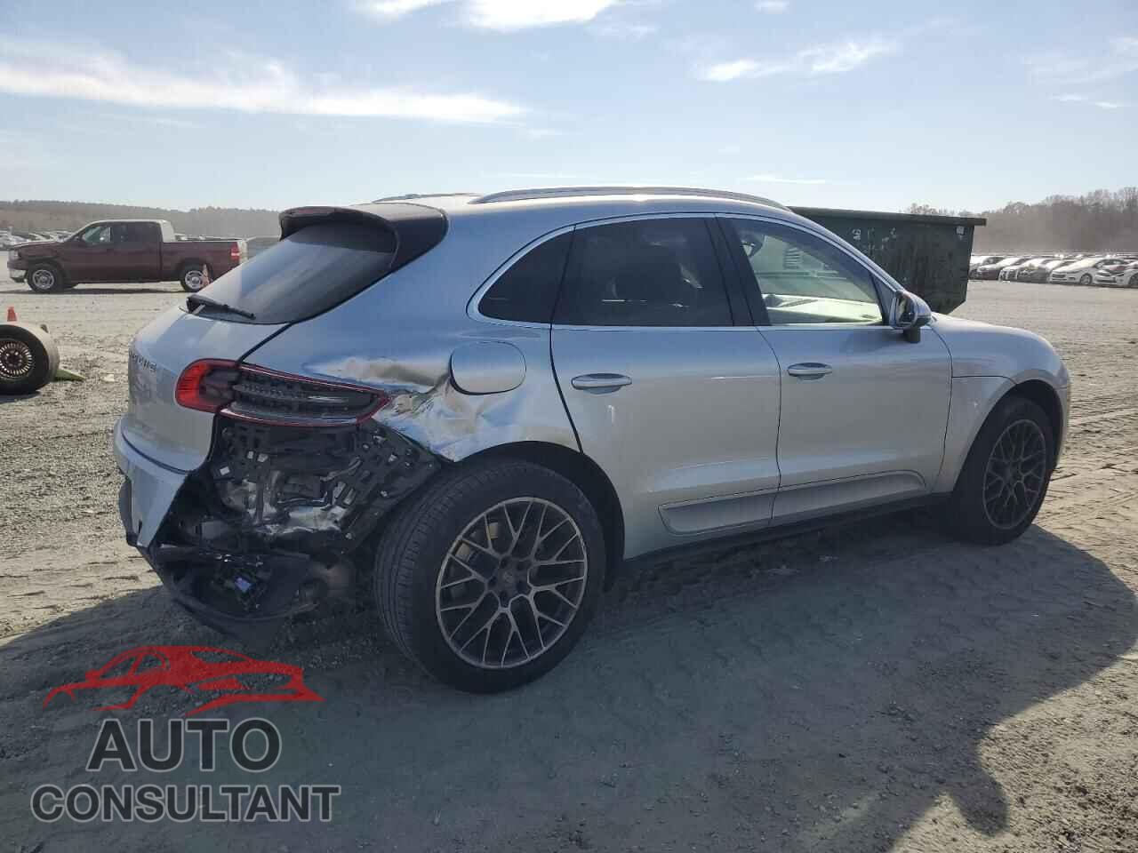 PORSCHE MACAN 2015 - WP1AB2A56FLB57820