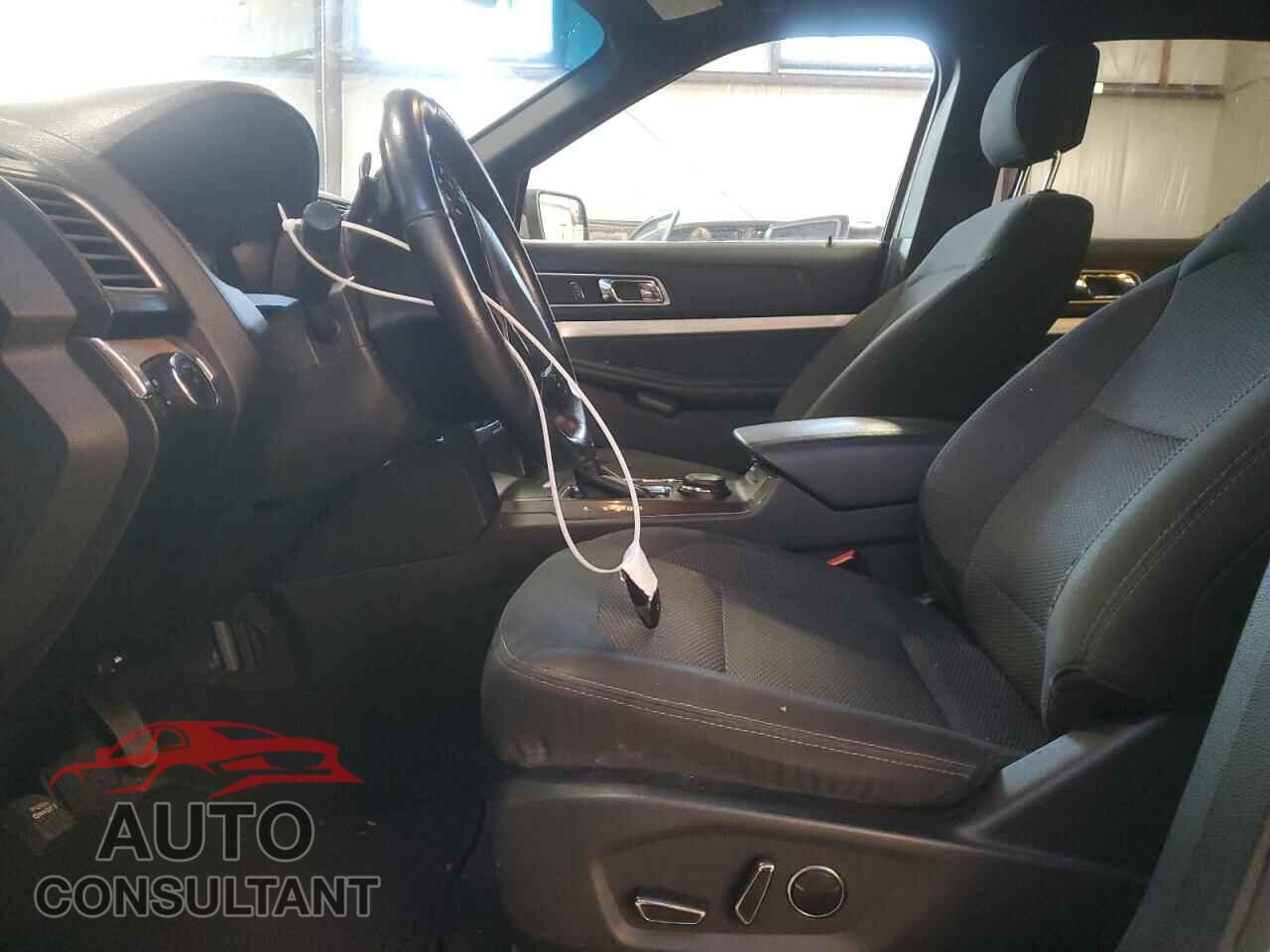 FORD EXPLORER 2017 - 1FM5K8D86HGA49409