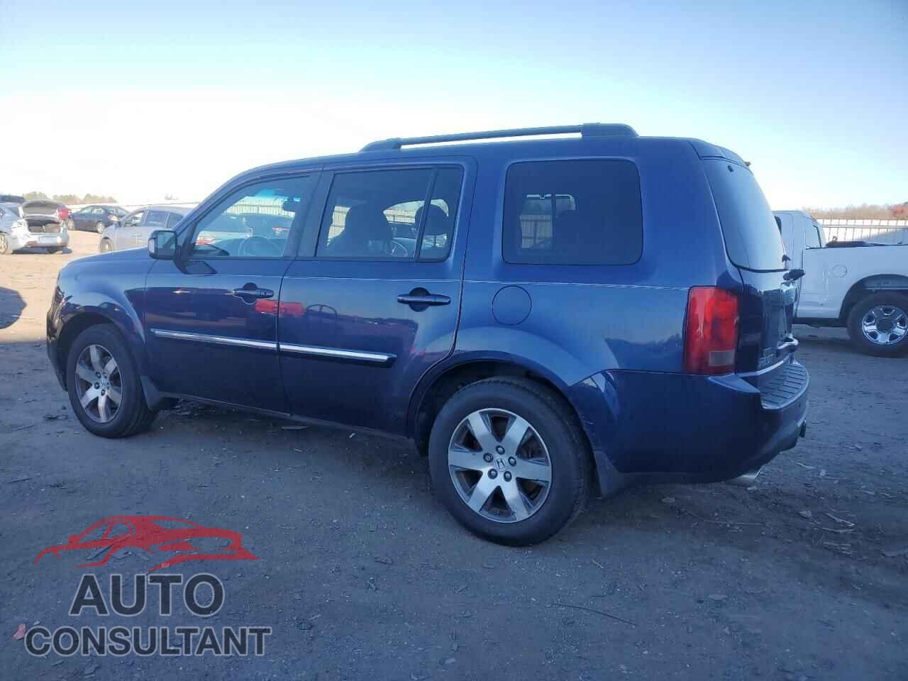 HONDA PILOT 2013 - 5FNYF4H98DB010682