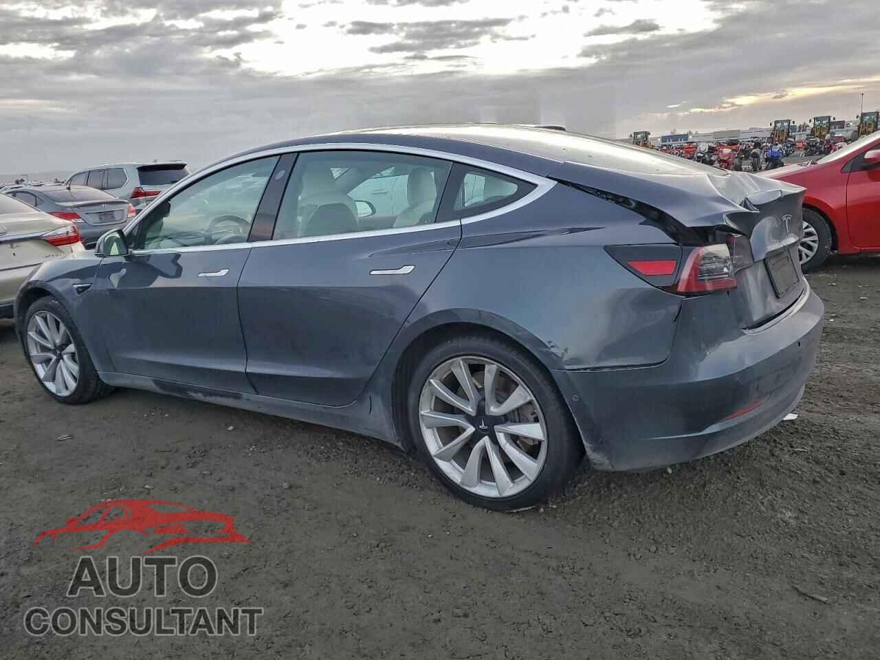 TESLA MODEL 3 2020 - 5YJ3E1EB5LF651922
