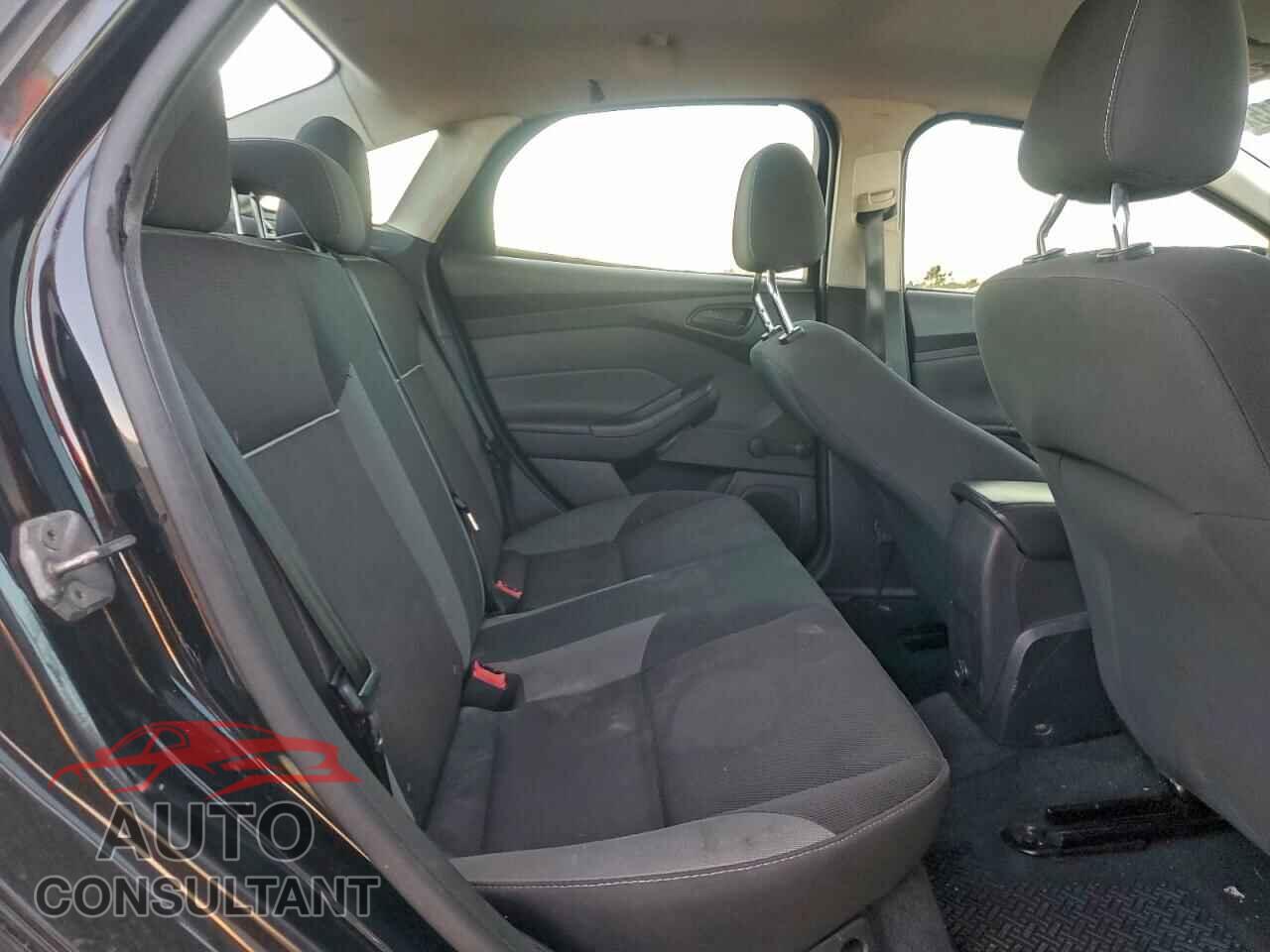 FORD FOCUS 2014 - 1FADP3E25EL191824