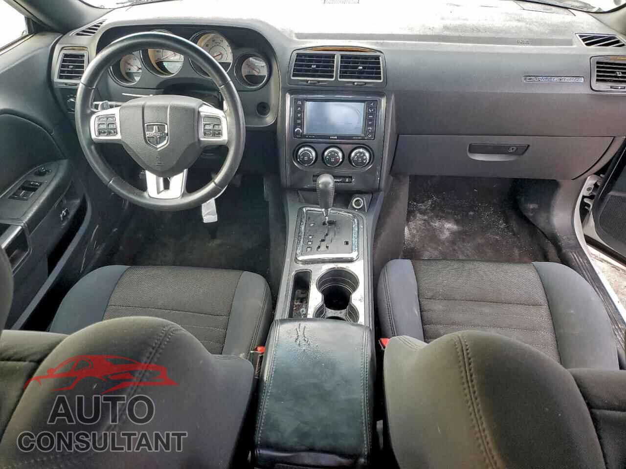 DODGE CHALLENGER 2013 - 2C3CDYAG6DH648881