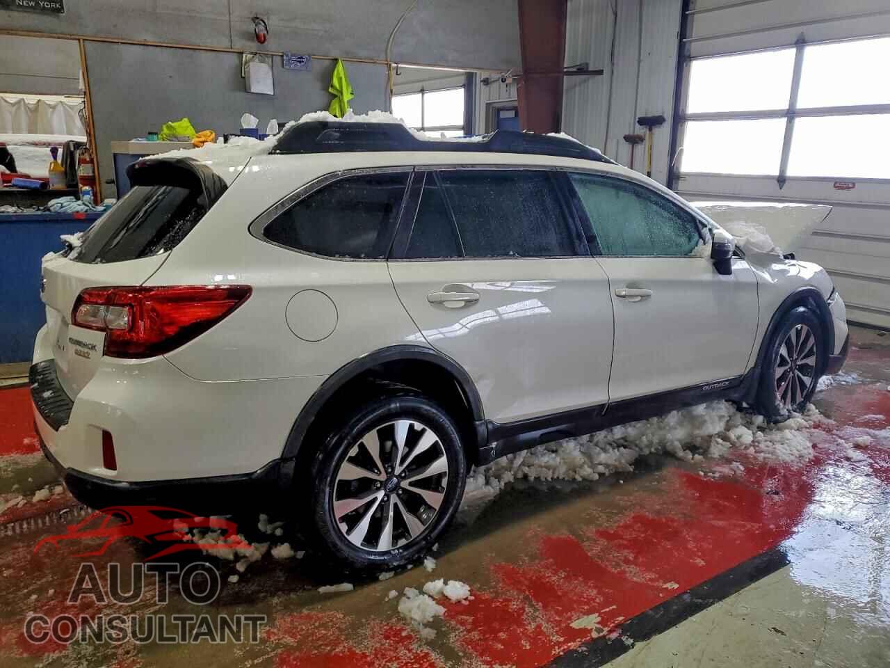 SUBARU OUTBACK 2017 - 4S4BSANC1H3373257