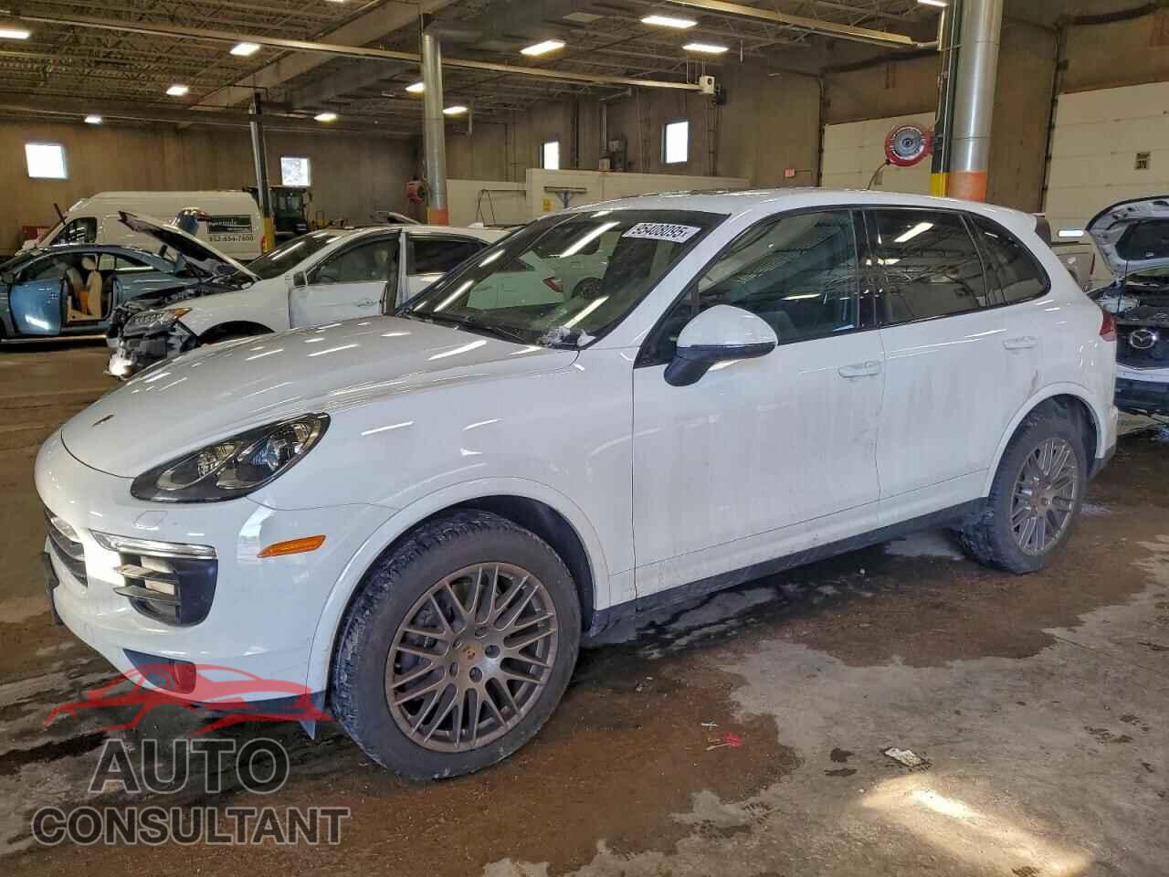 PORSCHE CAYENNE 2017 - WP1AA2A26HKA80738