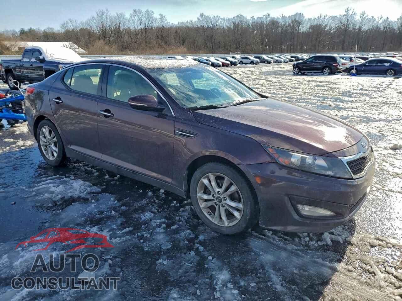 KIA OPTIMA 2011 - KNAGN4A77B5113112