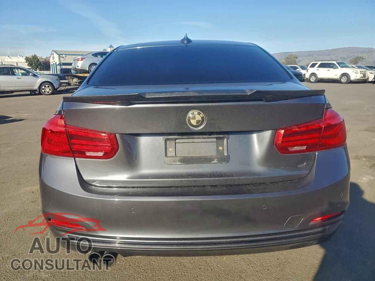 BMW 3 SERIES 2016 - WBA8E9G51GNU29488