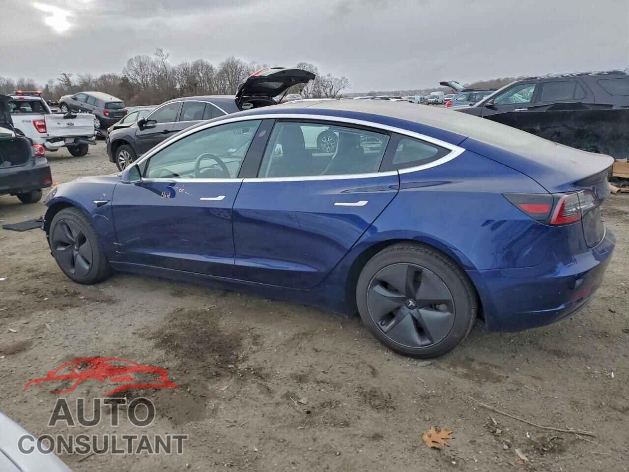 TESLA MODEL 3 2018 - 5YJ3E1EA3JF118021