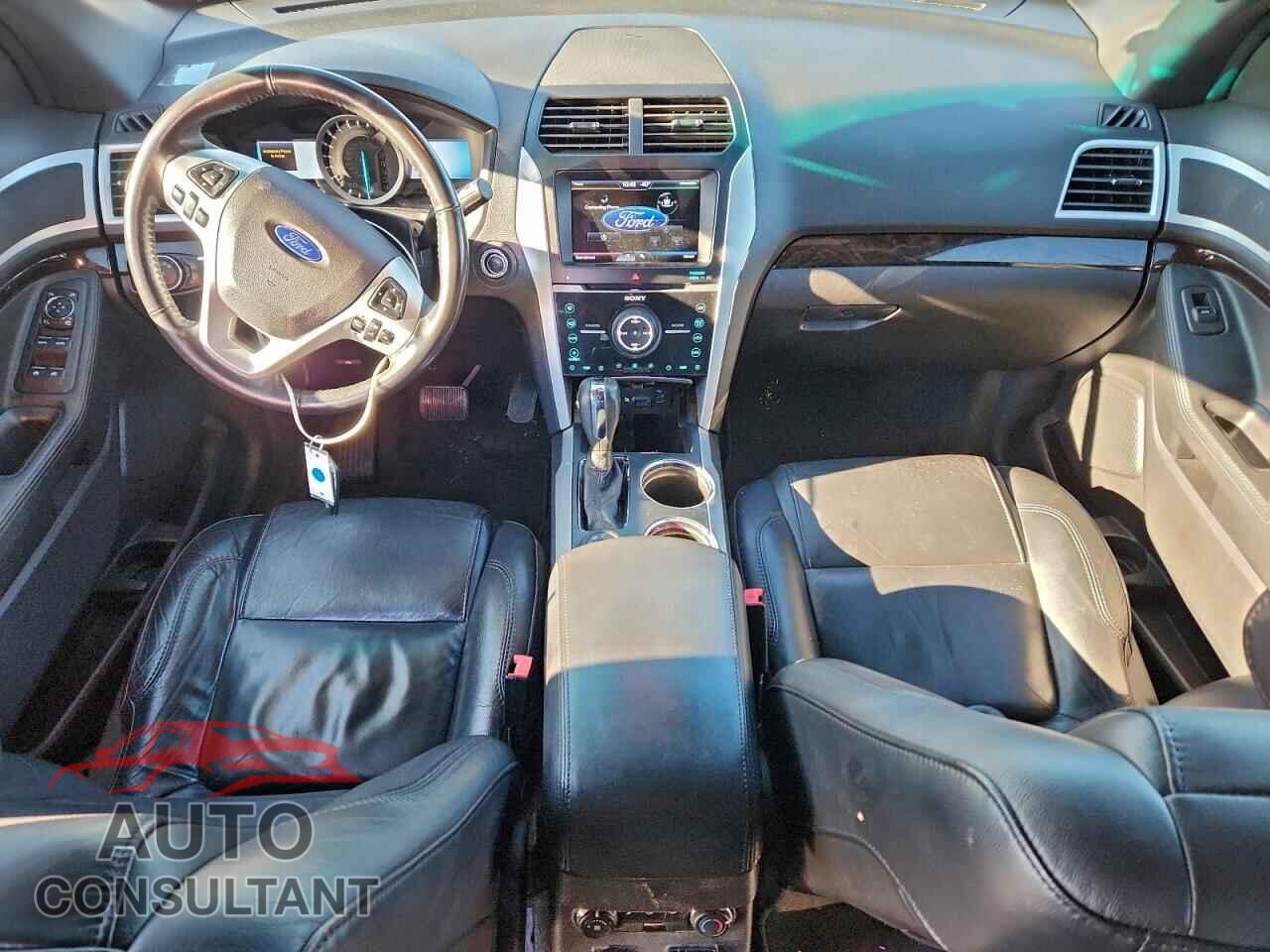 FORD EXPLORER 2013 - 1FM5K8F85DGA31121