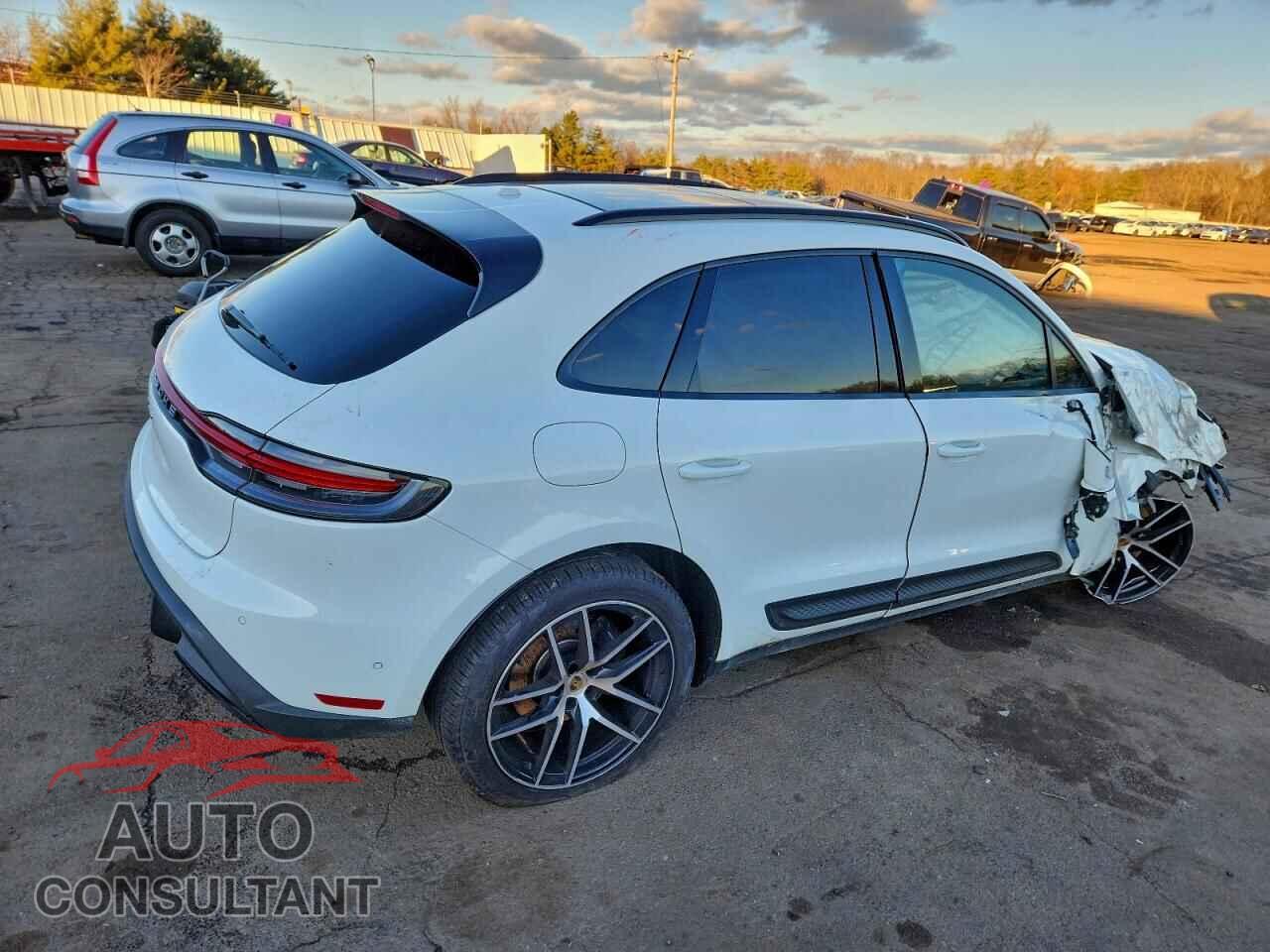 PORSCHE MACAN 2022 - WP1AA2A52NLB00029