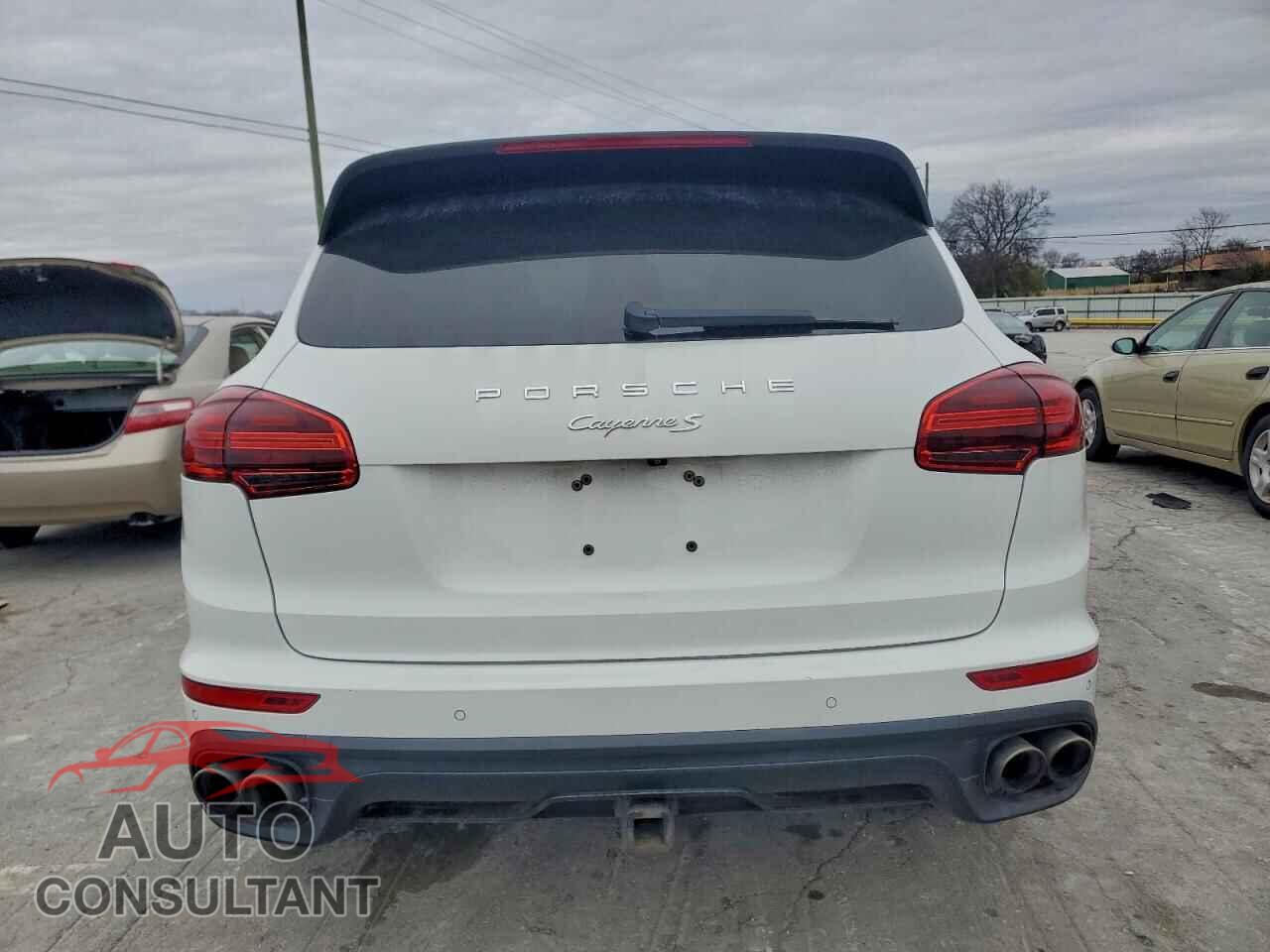 PORSCHE CAYENNE 2016 - WP1AB2A22GLA92035