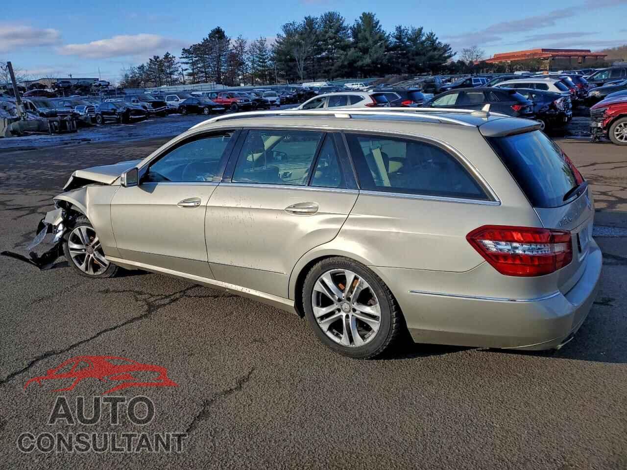MERCEDES-BENZ E-CLASS 2011 - WDDHH8HB9BA273540