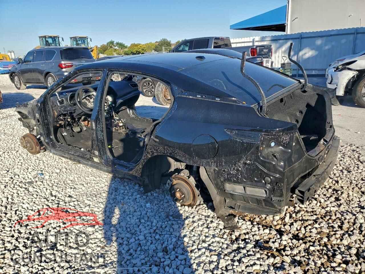 NISSAN MAXIMA 2023 - 1N4AA6EV2PC505173