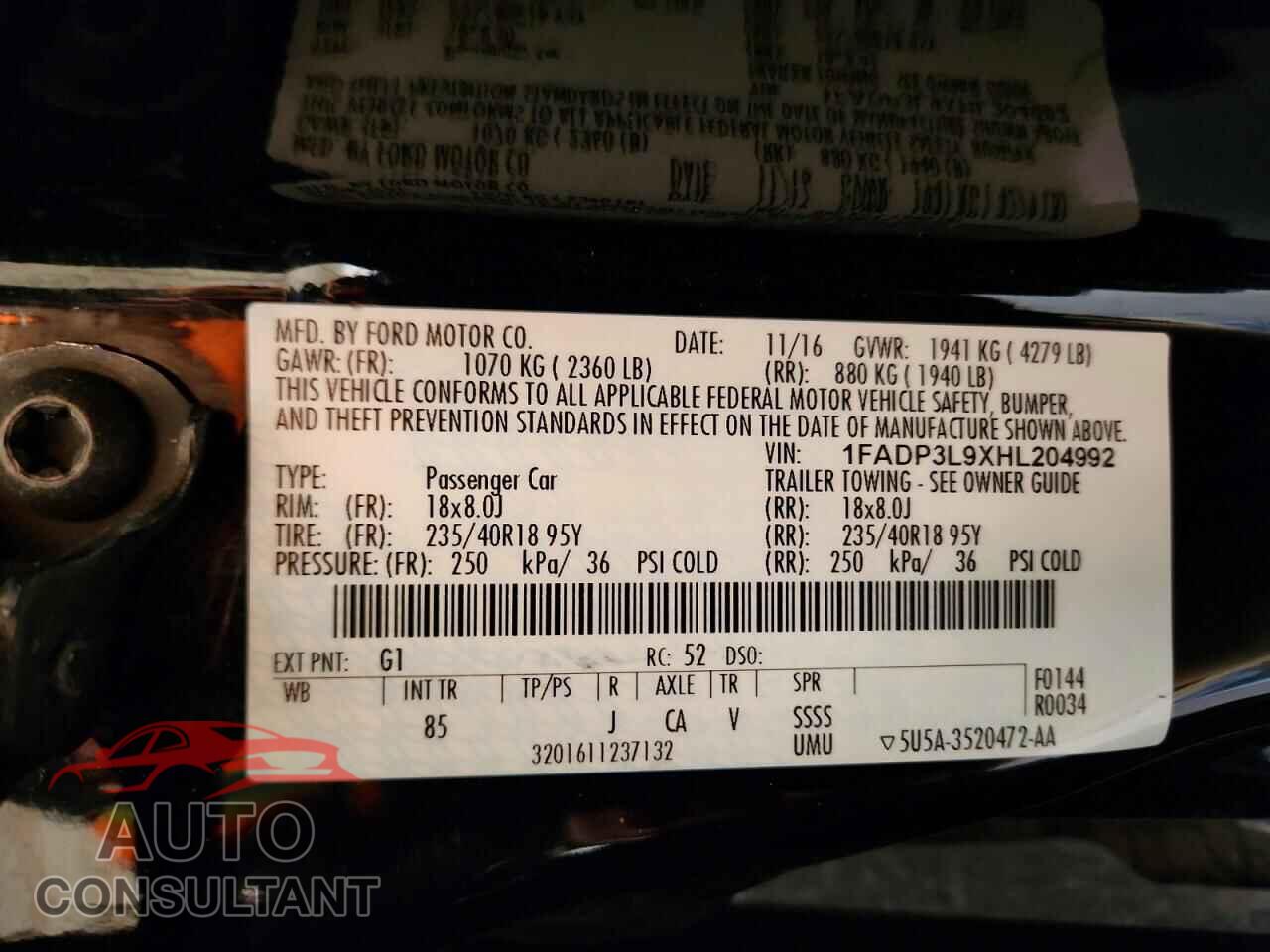 FORD FOCUS 2017 - 1FADP3L9XHL204992