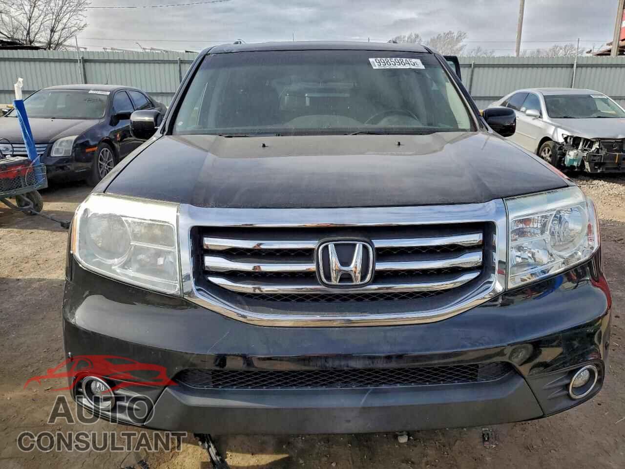 HONDA PILOT 2012 - 5FNYF4H90CB010559