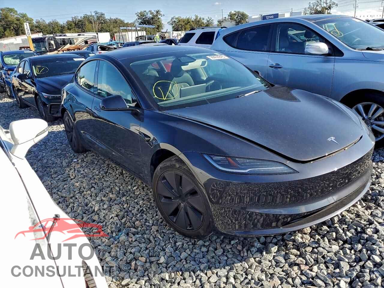 TESLA MODEL 3 2024 - 5YJ3E1EA1RF736837