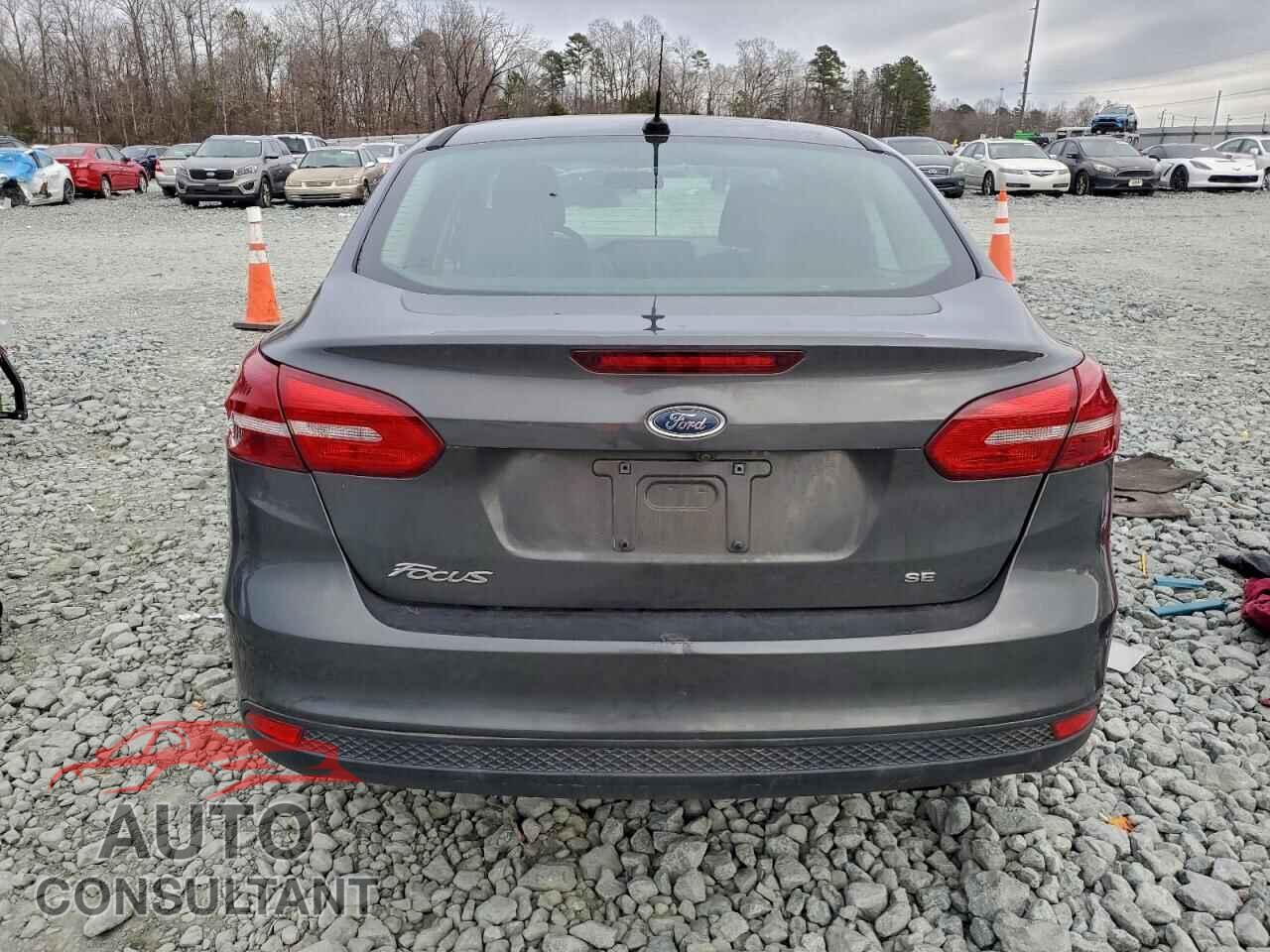 FORD FOCUS 2017 - 1FADP3F21HL322413