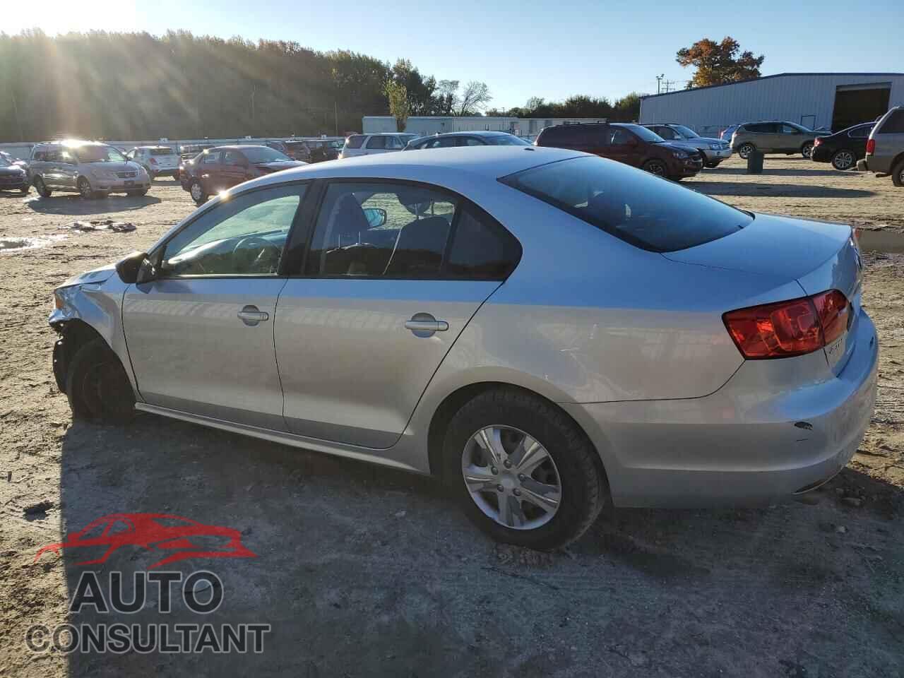 VOLKSWAGEN JETTA 2013 - 3VW2K7AJ5DM240776
