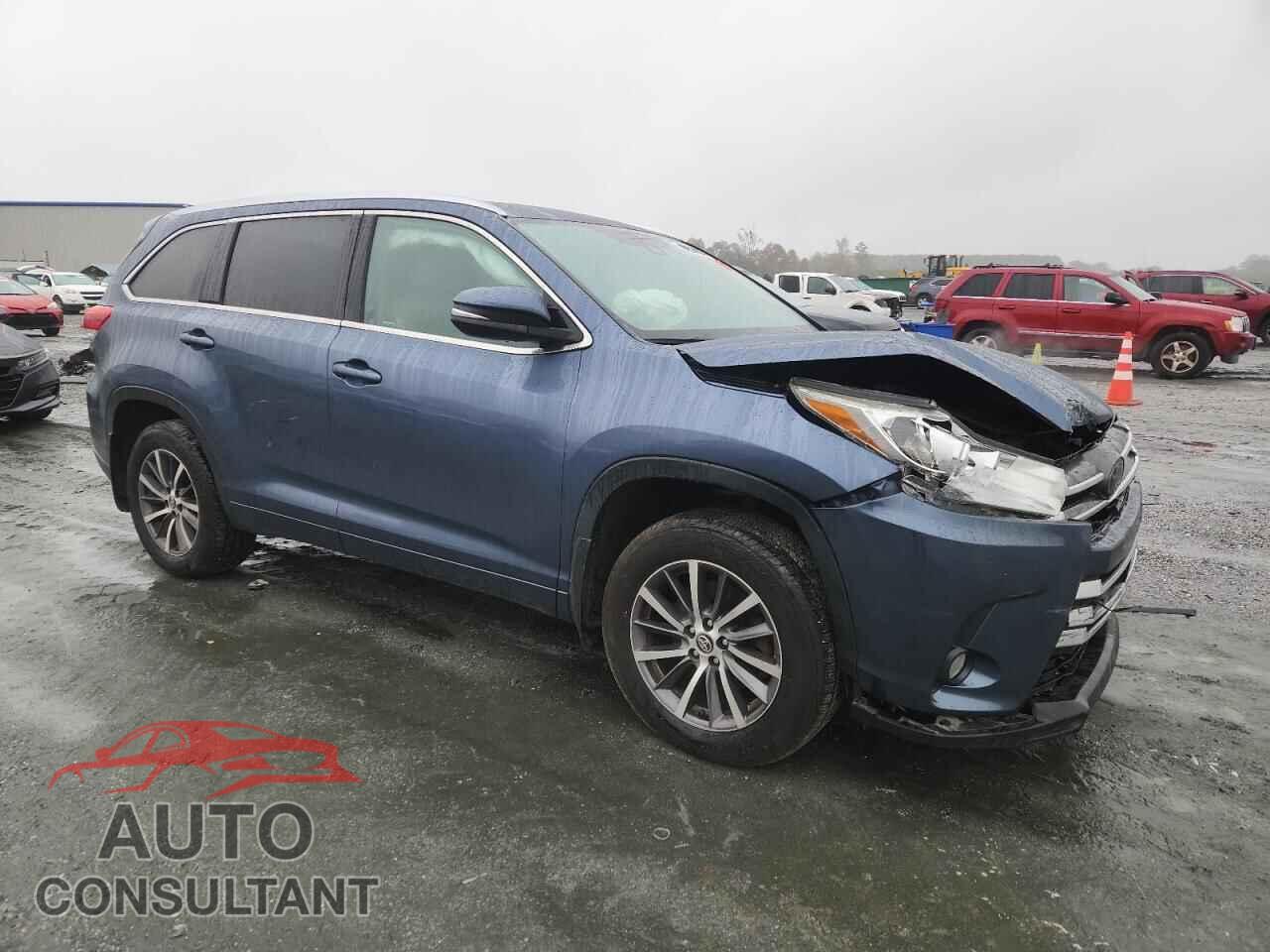 TOYOTA HIGHLANDER 2017 - 5TDJZRFH7HS483264