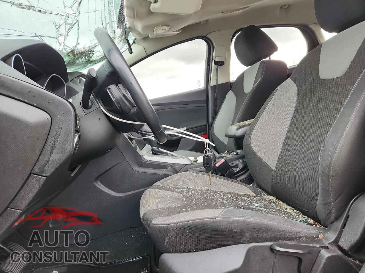 FORD FOCUS 2012 - 1FAHP3F22CL406962