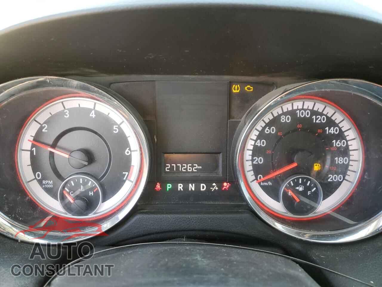 DODGE CARAVAN 2013 - 2C4RDGBG4DR570156