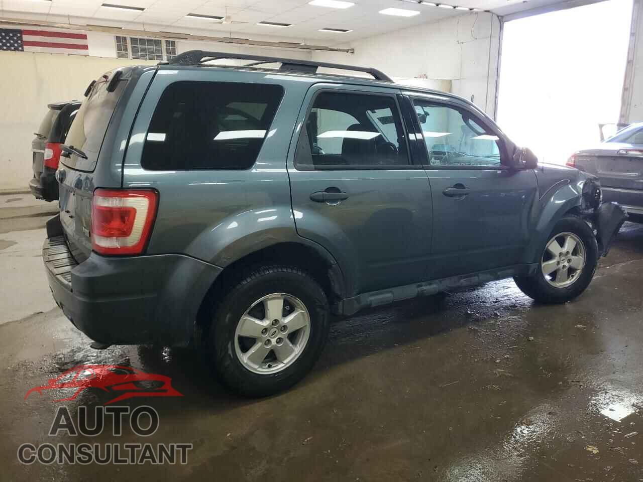 FORD ESCAPE 2011 - 1FMCU9DG2BKB80601