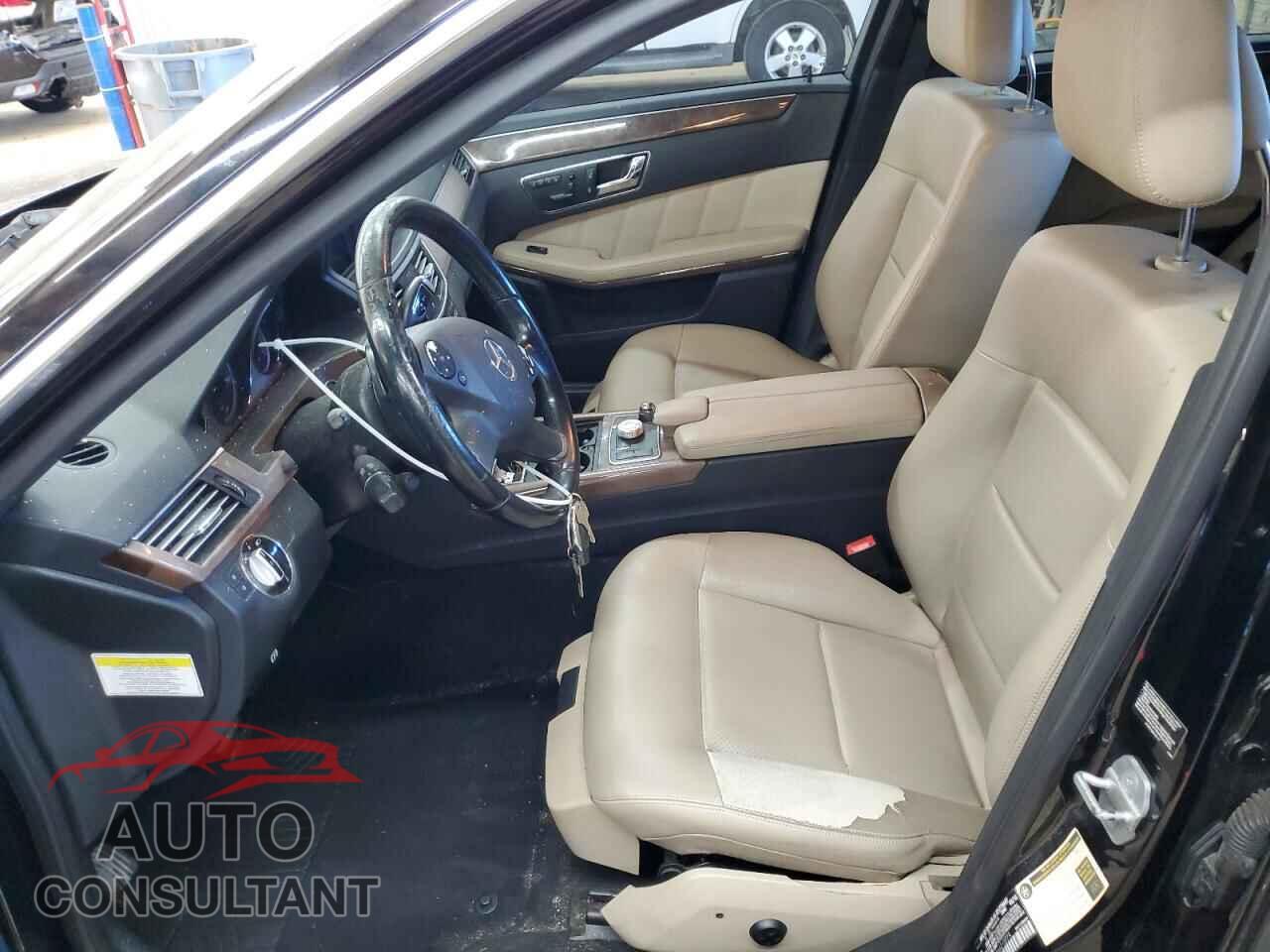 MERCEDES-BENZ E-CLASS 2010 - WDDHF8HB3AA213774