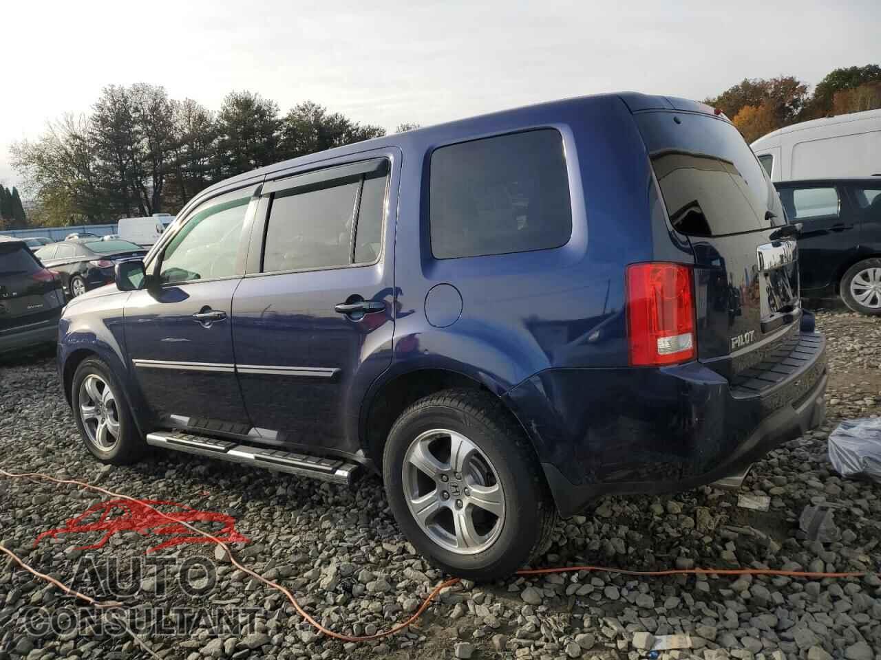 HONDA PILOT 2013 - 5FNYF4H76DB080051