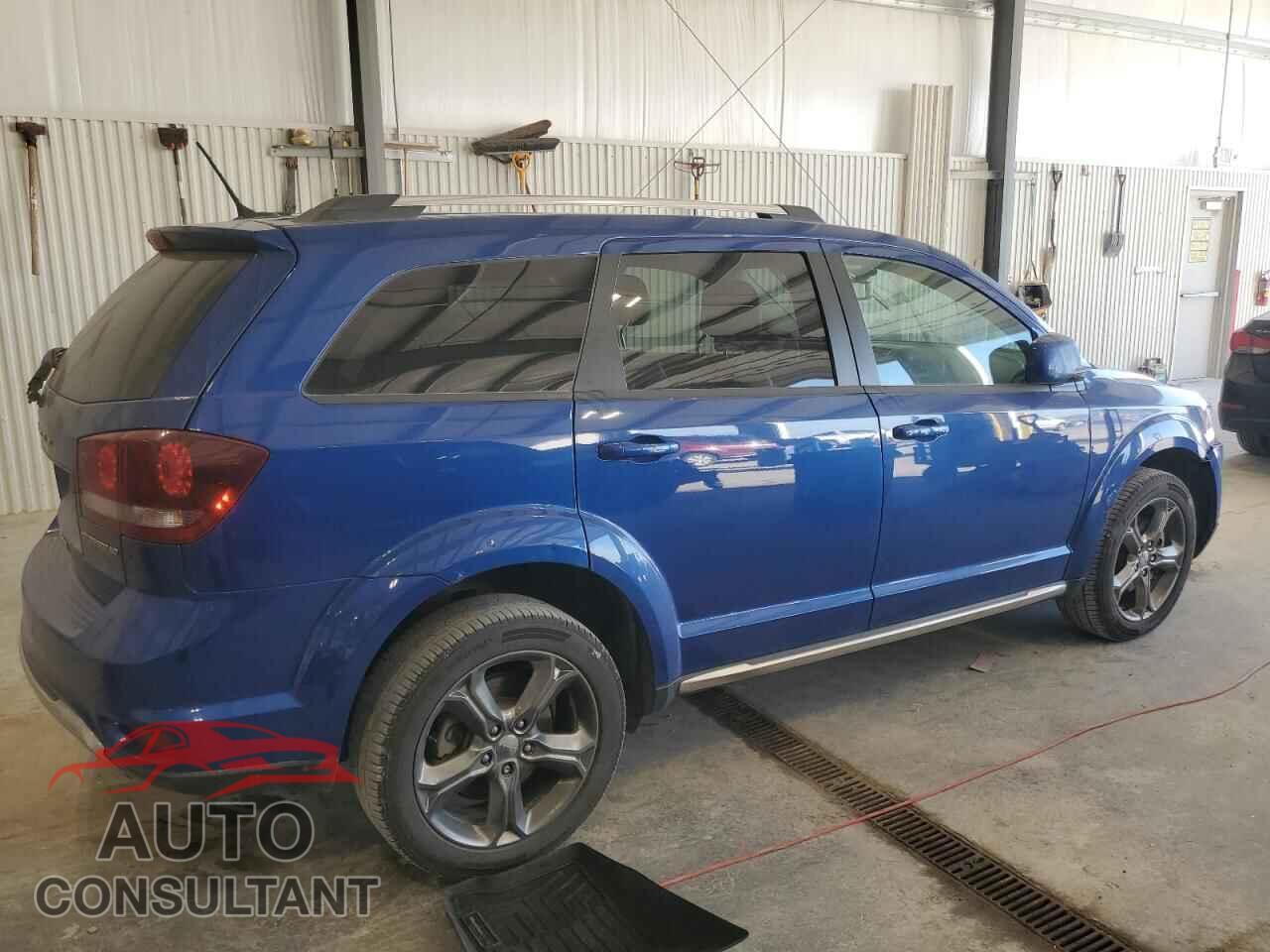 DODGE JOURNEY 2015 - 3C4PDCGG7FT511689