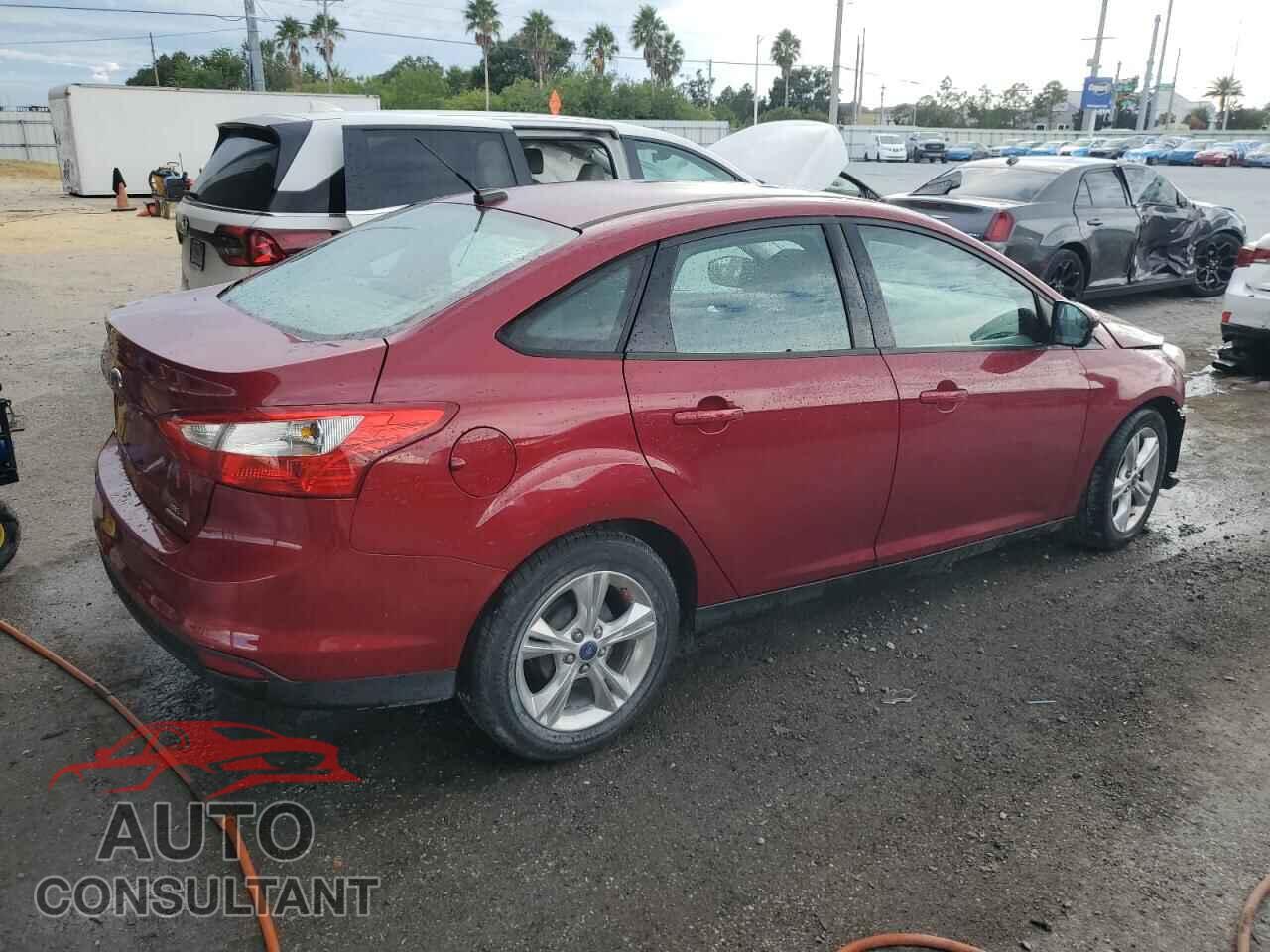 FORD FOCUS 2014 - 1FADP3F22EL144216