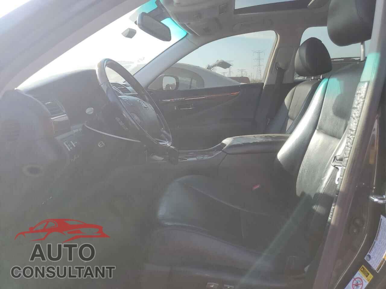 LEXUS LS460 2009 - JTHCL46F795002107