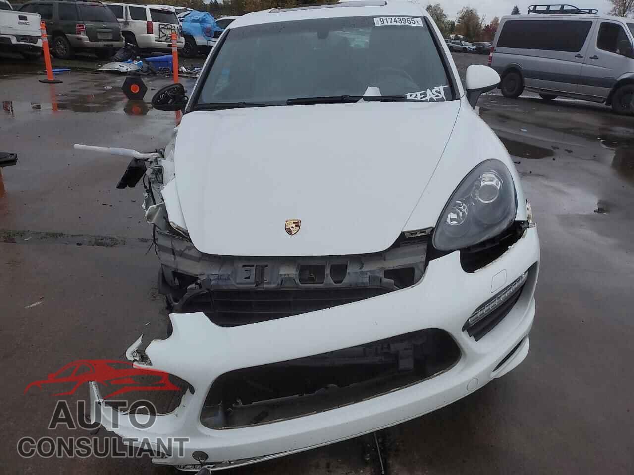 PORSCHE CAYENNE 2013 - WP1AD2A28DLA70840