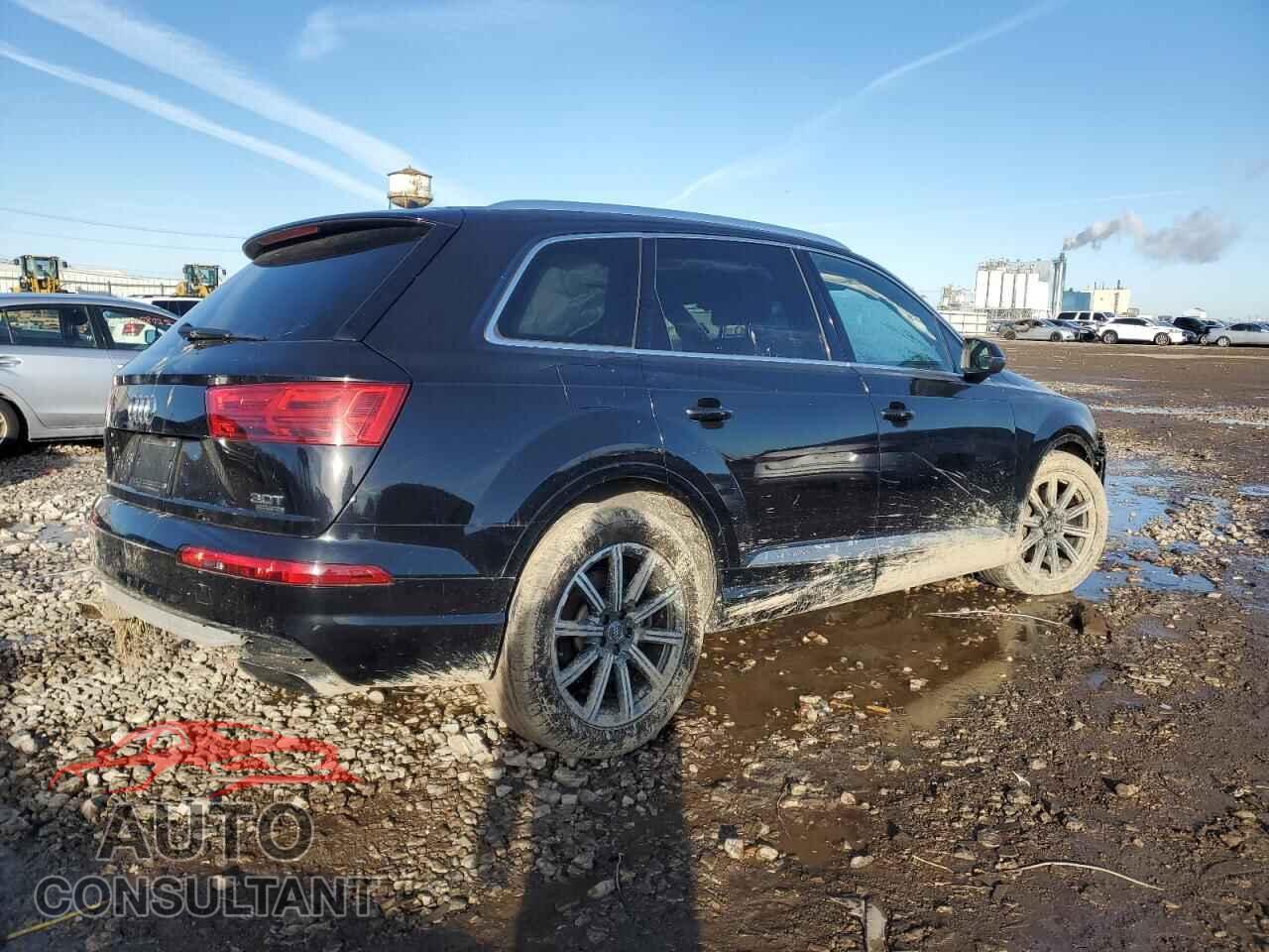AUDI Q7 2017 - WA1LAAF70HD034748