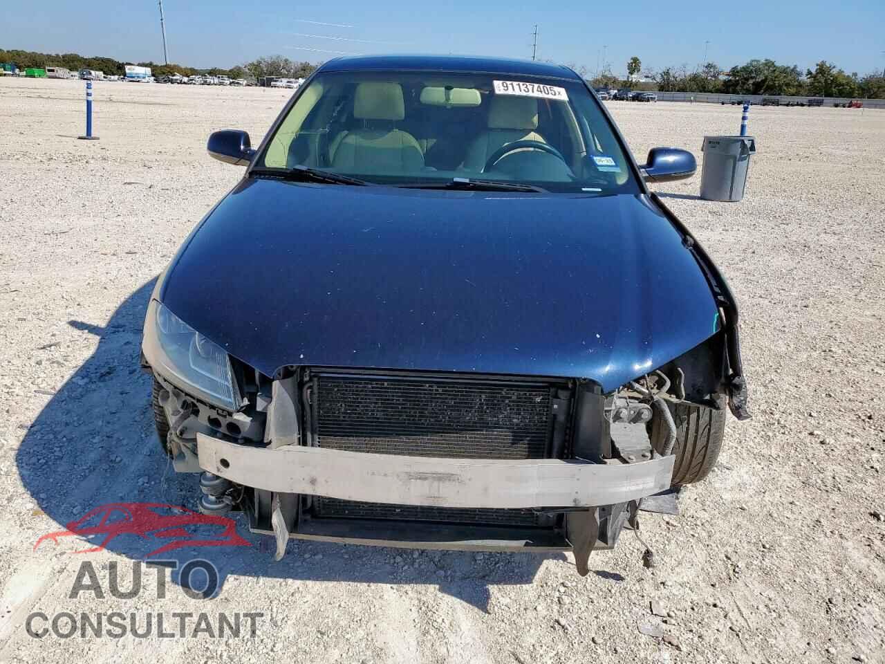 AUDI A3 2013 - WAUBJAFM2DA007342