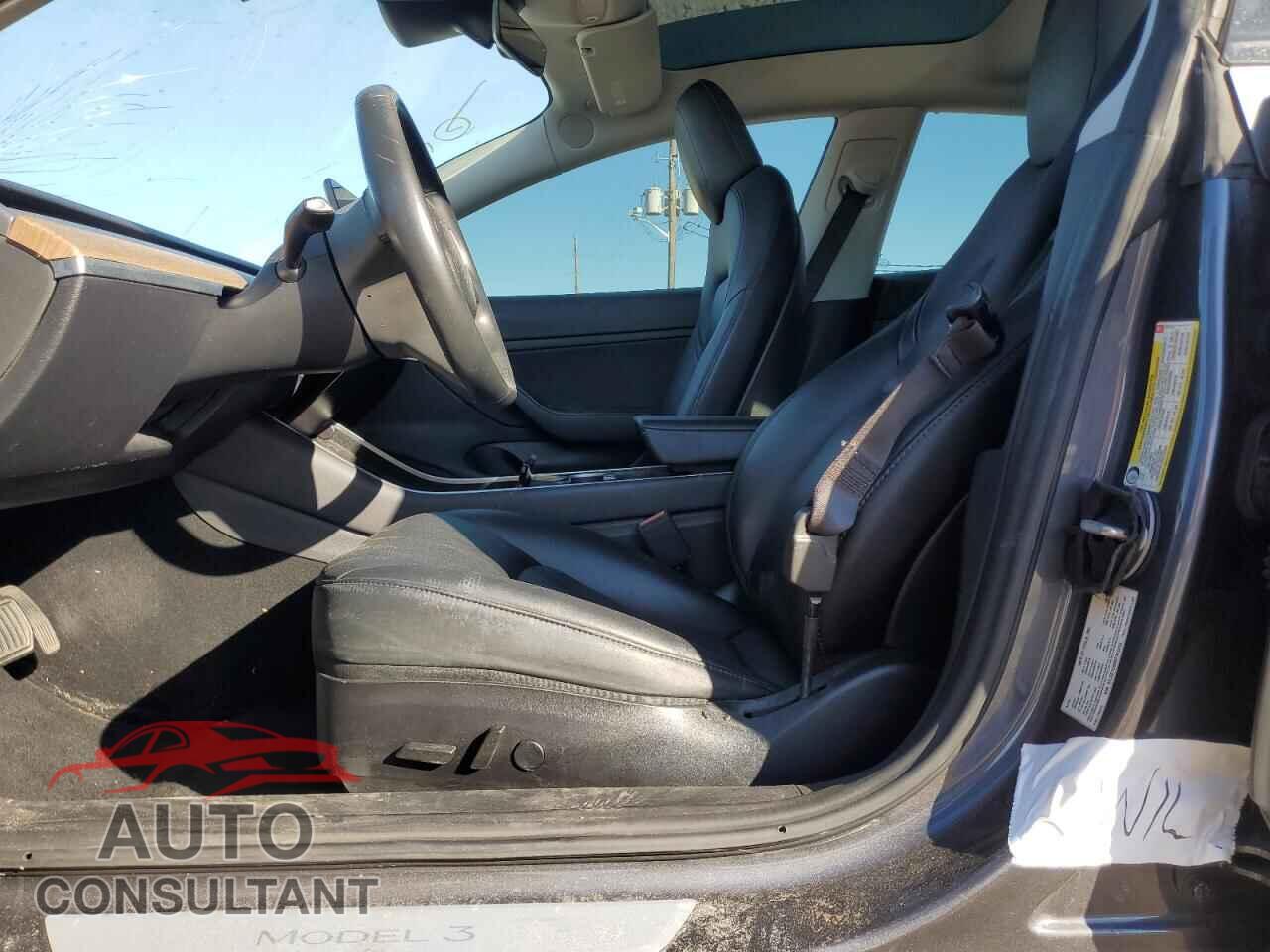 TESLA MODEL 3 2019 - 5YJ3E1EB8KF361415