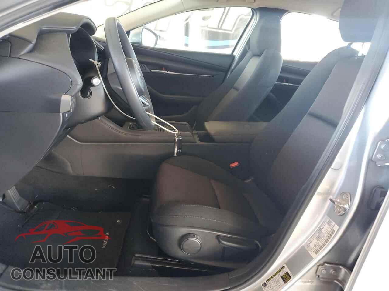 MAZDA 3 2020 - 3MZBPABL4LM127849