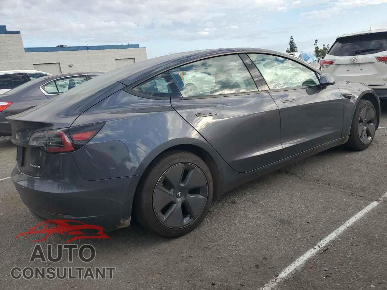 TESLA MODEL 3 2023 - 5YJ3E1EB0PF415927