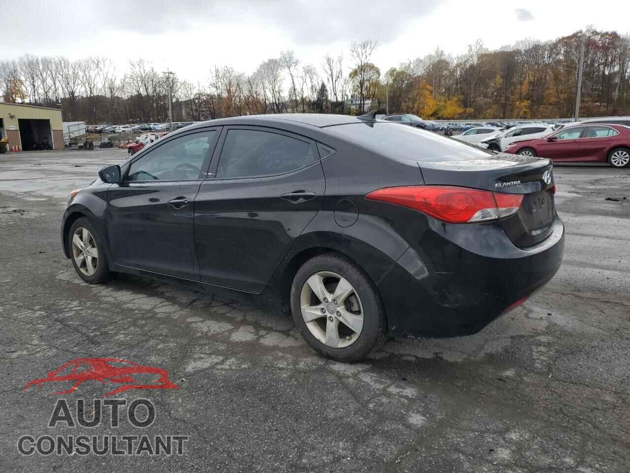 HYUNDAI ELANTRA 2012 - KMHDH4AE2CU272196