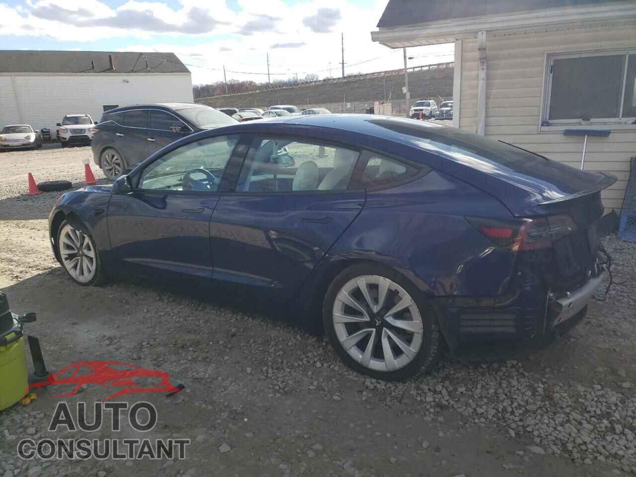 TESLA MODEL 3 2021 - 5YJ3E1EA3MF032356