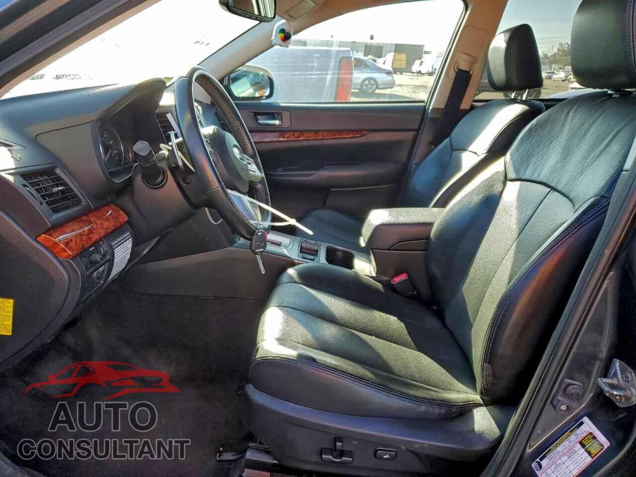 SUBARU OUTBACK 2011 - 4S4BRBKC1B3445376