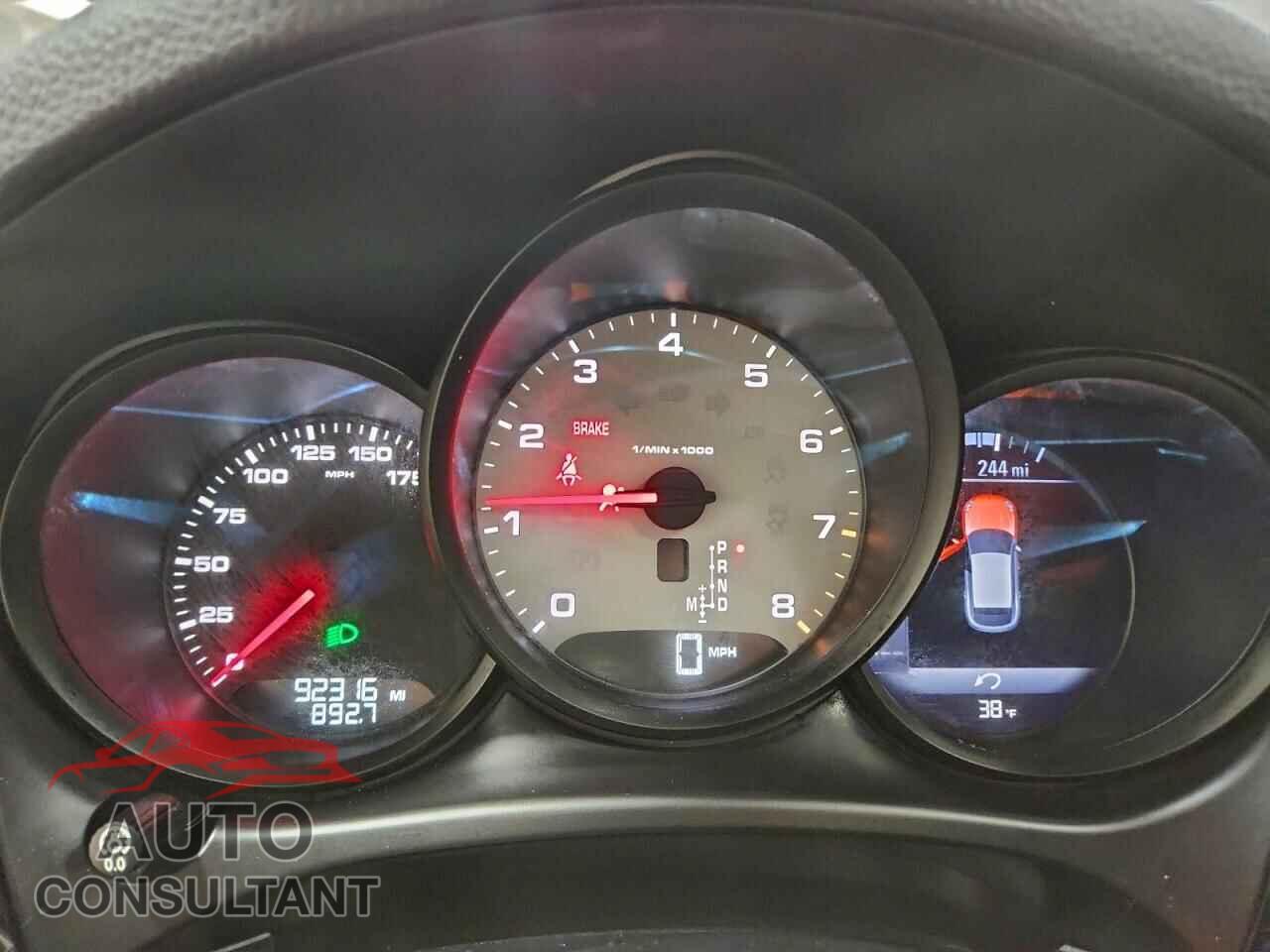 PORSCHE MACAN 2015 - WP1AB2A5XFLB61062