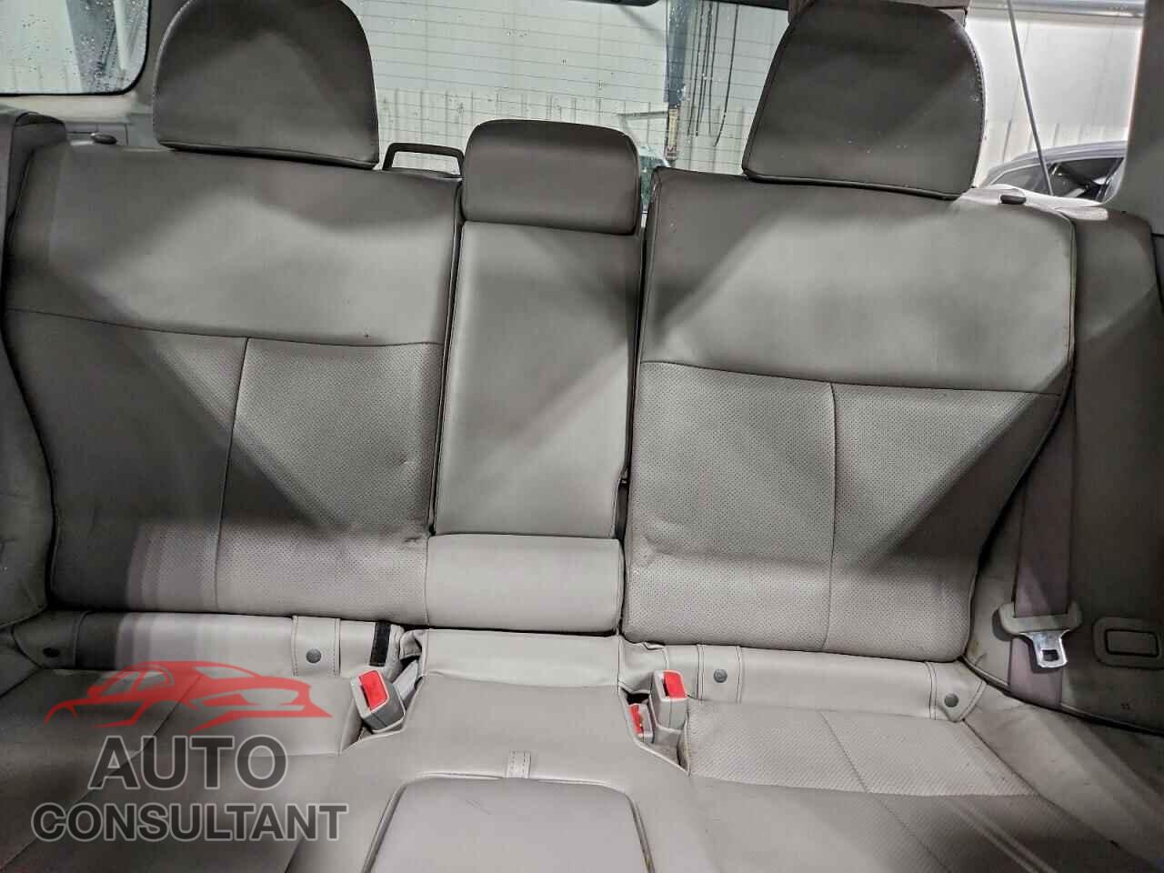 SUBARU FORESTER 2012 - JF2SHAEC3CH437119