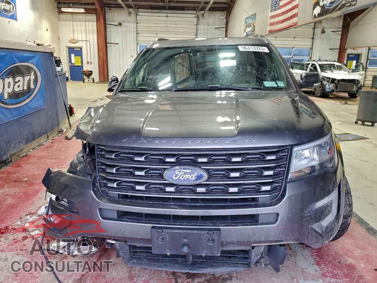 FORD EXPLORER 2017 - 1FM5K7D88HGD82432