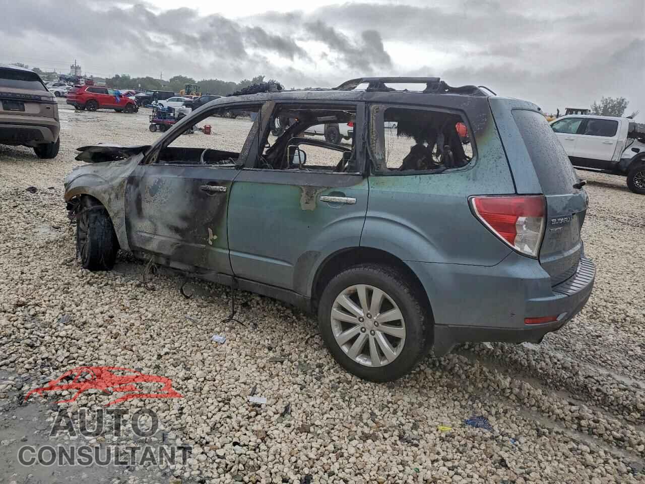 SUBARU FORESTER 2013 - JF2SHAFC8DH435298