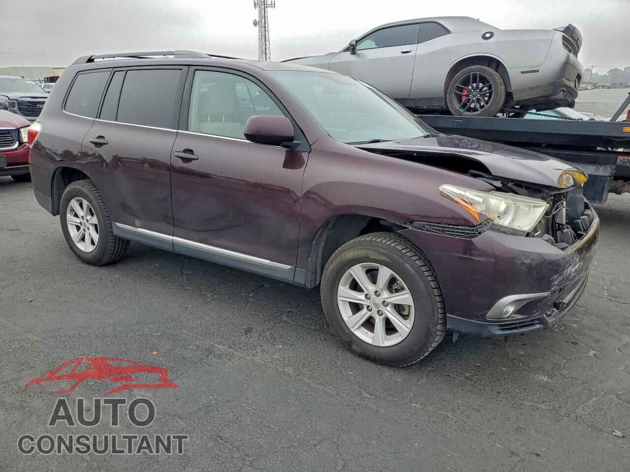 TOYOTA HIGHLANDER 2013 - 5TDBK3EH8DS189227