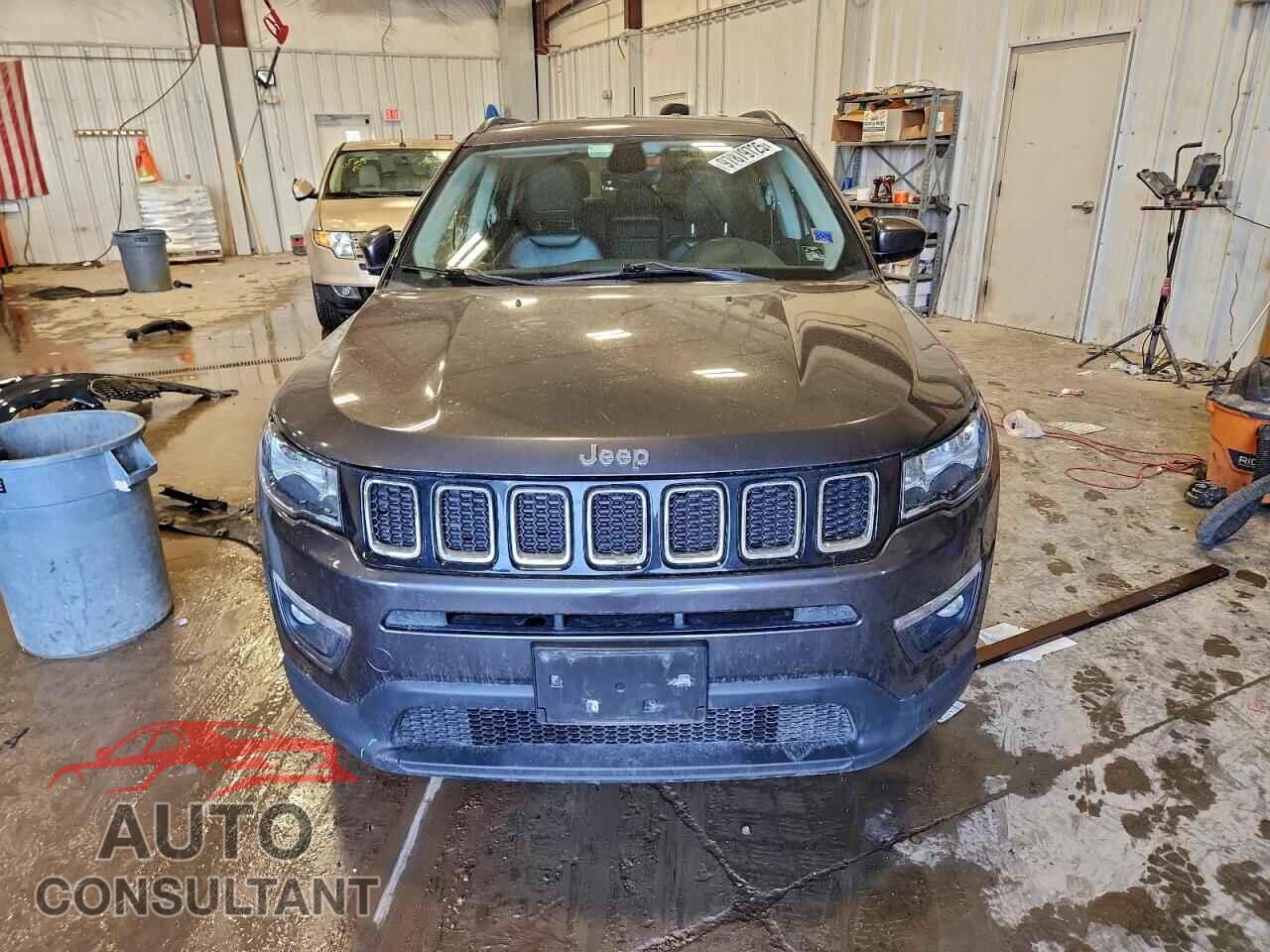 JEEP COMPASS 2017 - 3C4NJDBB5HT624478