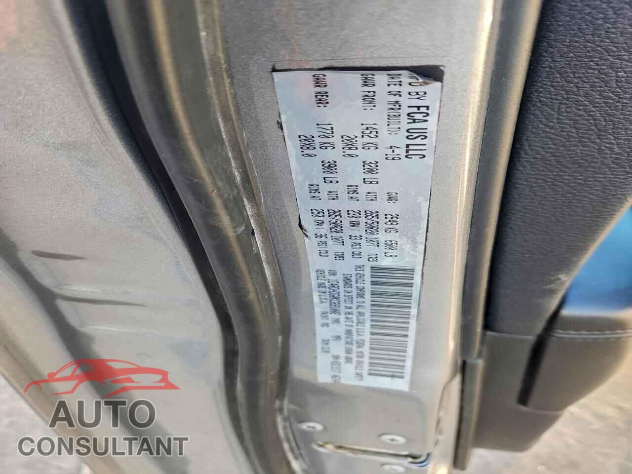 DODGE DURANGO 2019 - 1C4RDHDG0KC691002