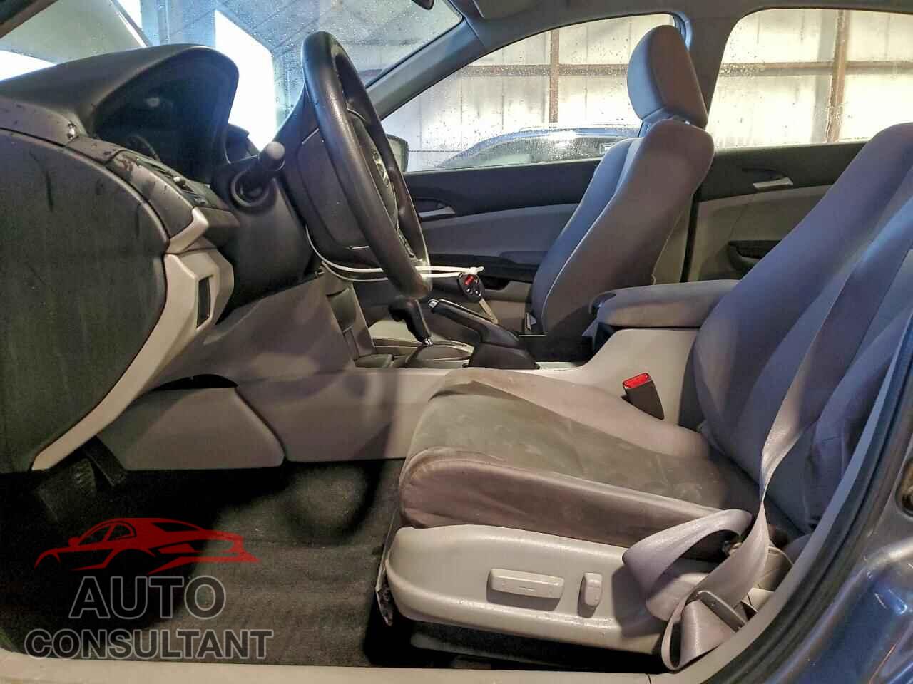 HONDA ACCORD 2012 - 1HGCP2F44CA201317