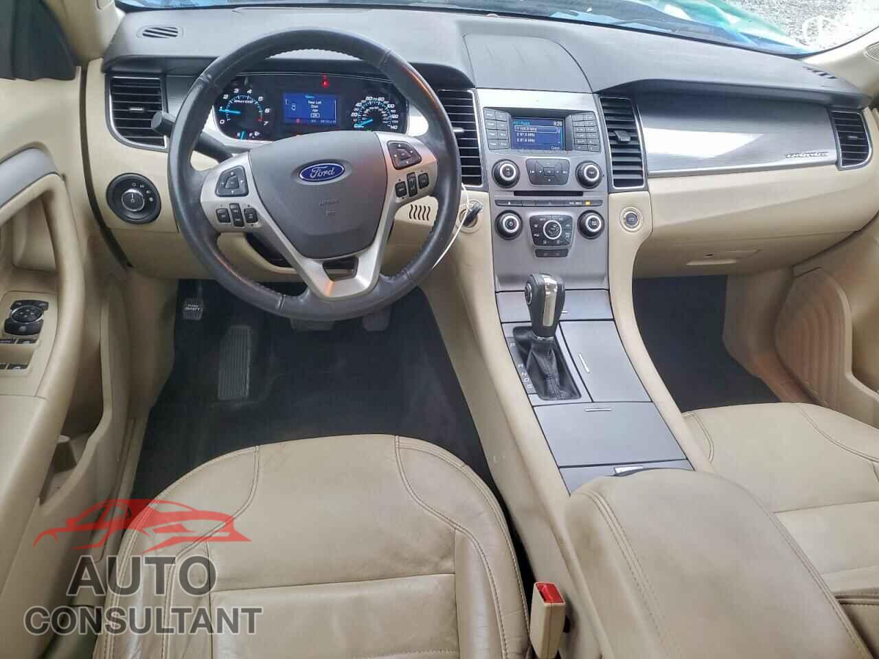 FORD TAURUS 2015 - 1FAHP2E85FG174175